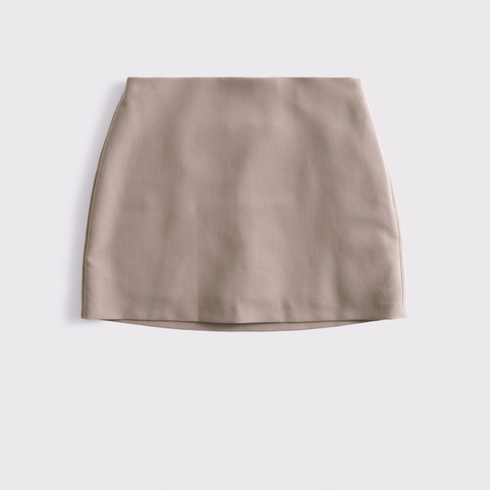 NWT Abercrombie & Fitch Scarlett mini skort